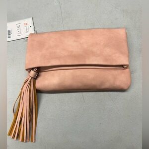 New Jen & Co. Austin Vegan Clutch/Crossbody with Tassel in Pink